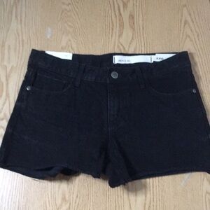 New Women’s Jack & Jill Jean Shorts Black Waist Measures 32”